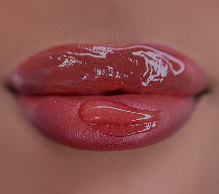 Lip blush course Vancouver training example